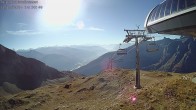 Archived image Webcam Leukerbad, Schwalbennest chairlift 09:00