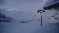 Archived image Webcam Leukerbad, Schwalbennest chairlift 06:00