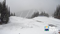 Archiv Foto Webcam Sun Peaks: Sundance Sesselbahn Bergstation 12:00