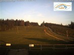 Archived image Webcam Ski area family paradise Sahnehang in the Sauerland 19:00