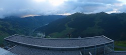 Archiv Foto Webcam Hinterglemm: Bergstation Zwölferkogel 05:00