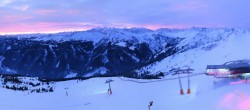 Archiv Foto Webcam Saalbach: Schattberg Ost 05:00