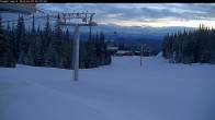 Archived image Webcam View to the powder gulch express 04:00