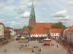Archived image Webcam Eutin Town Square 11:00