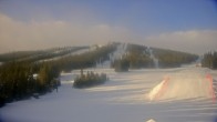 Archived image Webcam Winter Park Eskimo Chairlift and Snoasis Restaurant 05:00