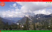 Archived image Webcam Mountain Lodge Zoia, Chiesa in Valmalenco 09:00