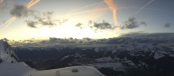 Archived image Webcam Panoramic View Petit Chamossaire 19:00