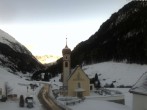 Archiv Foto Webcam Vent - Blick zur Kirche und den Stubaier Alpen 07:00