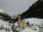 Archiv Foto Webcam Vent - Blick zur Kirche und den Stubaier Alpen 09:00