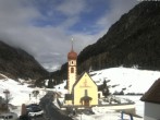 Archiv Foto Webcam Vent - Blick zur Kirche und den Stubaier Alpen 13:00