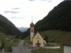 Archiv Foto Webcam Vent - Blick zur Kirche und den Stubaier Alpen 15:00