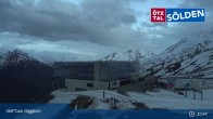 Archived image Webcam Top of the Giggijoch Cable Car 20:00