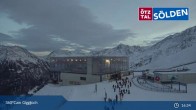 Archived image Webcam Top of the Giggijoch Cable Car 00:00