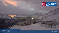 Archived image Webcam Top of the Giggijoch Cable Car 06:00