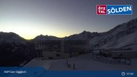 Archived image Webcam Top of the Giggijoch Cable Car 07:00