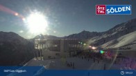 Archiv Foto Webcam Sölden: Bergstation Giggijochbahn 08:00