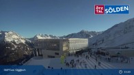 Archiv Foto Webcam Sölden: Bergstation Giggijochbahn 14:00