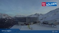 Archiv Foto Webcam Sölden: Bergstation Giggijochbahn 16:00