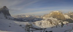 Archiv Foto Webcam Col Rodella Panorama 15:00