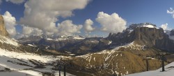 Archiv Foto Webcam Col Rodella Panorama 09:00