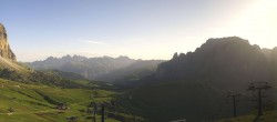 Archiv Foto Webcam Col Rodella Panorama 06:00