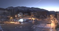 Archiv Foto Webcam Place d&#39;Auron 06:00