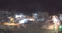 Archiv Foto Webcam Place d&#39;Auron 05:00