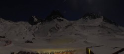 Archiv Foto Webcam Grand Tourmalet (Frankreich) - Blick auf Sessellift Tourmalet 03:00