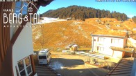 Archived image Webcam Elisabeth Guesthouse, Hirschegg 09:00