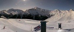 Archiv Foto Webcam La Plagne - Bergstation Sessellift Bijolin 23:00