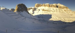 Archived image Webcam Pordoi Pass Fassa Valley 13:00