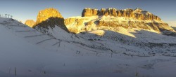 Archived image Webcam Pordoi Pass Fassa Valley 07:00