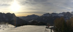 Archived image Webcam Pozza di Fassa: Panoramic view Dolomites 13:00