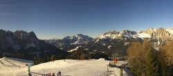 Archived image Webcam Pozza di Fassa: Panoramic view Dolomites 09:00