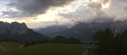 Archived image Webcam Pozza di Fassa: Panoramic view Dolomites 19:00