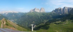 Archiv Foto Webcam Canazei - Col dei Rossi 02:00