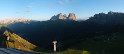 Archiv Foto Webcam Canazei - Col dei Rossi 05:00