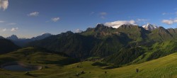 Archiv Foto Webcam Arabba Bec de Roces Hütte 06:00