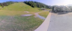 Archived image Webcam La Joue du Loup, Dévoluy 17:00