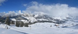 Archived image Webcam Grand Bornand ski resort: La Taverne 09:00