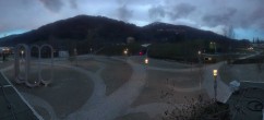 Archived image Webcam Wattens: Swarovski Kristallwelten 05:00