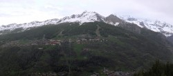 Archived image Webcam Peisey Vallandry - Aerial cableway Vanoise Express 17:00