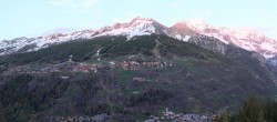Archived image Webcam Peisey Vallandry - Aerial cableway Vanoise Express 19:00