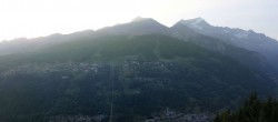 Archived image Webcam Peisey Vallandry - Aerial cableway Vanoise Express 05:00