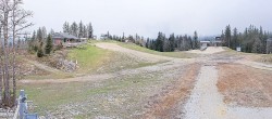Archived image Webcam Les Tuffes - View at slopes 11:00