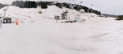 Archived image Webcam Massif de la Serra - Base station 15:00