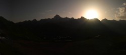 Archiv Foto Webcam Grand Bornand: Bergstation Maroly 01:00