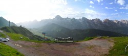 Archived image Webcam Grand Bornand Ski Resort: Top Station Maroly 07:00