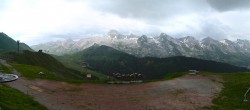 Archived image Webcam Grand Bornand Ski Resort: Top Station Maroly 13:00