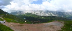 Archiv Foto Webcam Grand Bornand: Bergstation Maroly 17:00